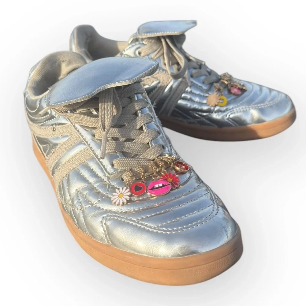 Steve Madden Madrid Silver Sneakers | Size 8.5 🌟👟